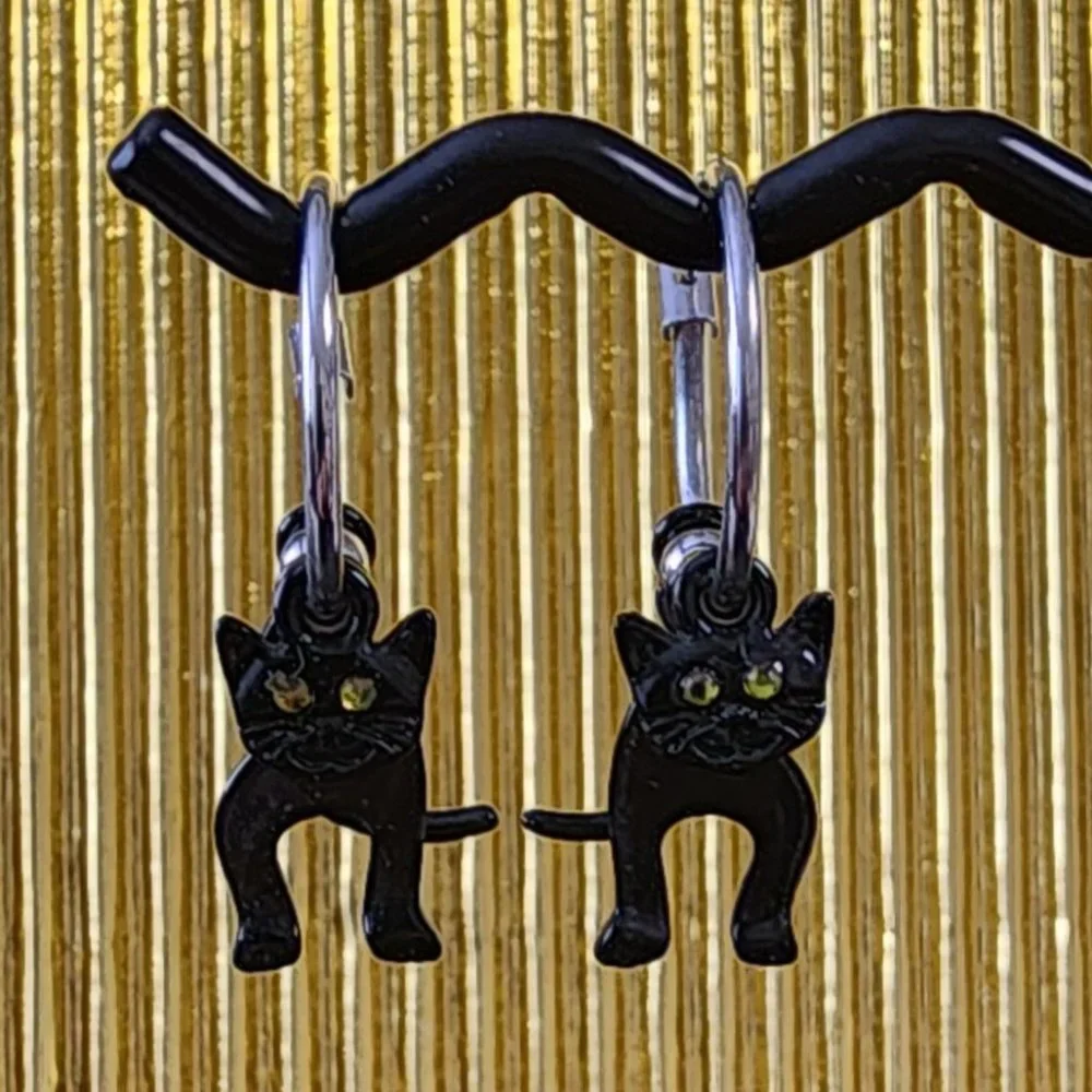 Avon Halloween Earrings Set of 3 - Picture 3 of 6